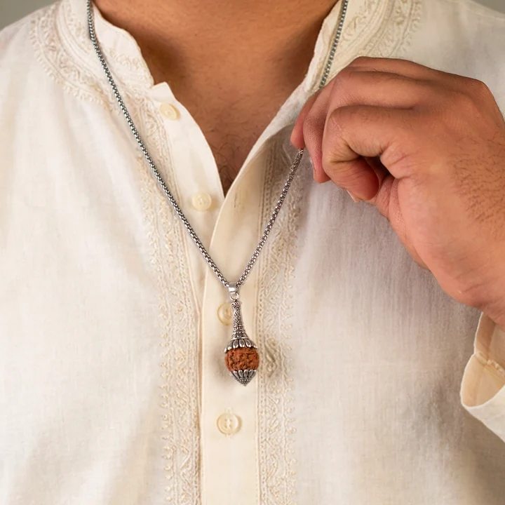 Rudraksha Hanuman Gada Pendant - Image 2